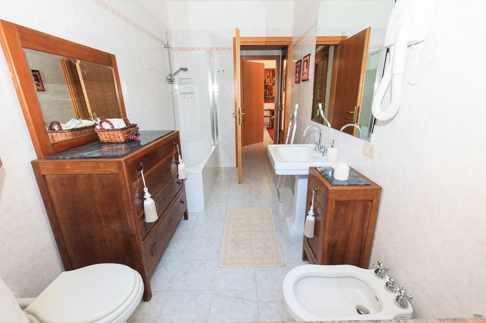 Domus Socolatae Apartments&Suites Follonica Eksteriør bilde
